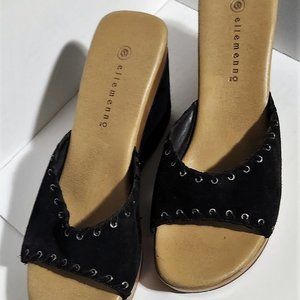 Black healed Sandals Really Cute Size 9 1/2